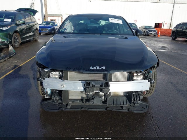 KNAG44J89T5407947 KIA K5 Gt