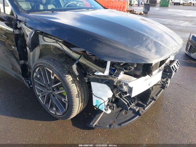 KNAG44J89T5407947 KIA K5 Gt
