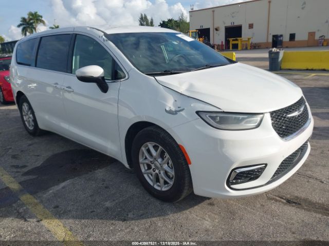 2023 CHRYSLER PACIFICA 2C4RC1FG4PR559558