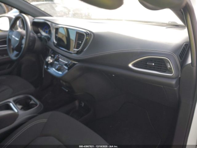 2023 CHRYSLER PACIFICA 2C4RC1FG4PR559558 Photo 4