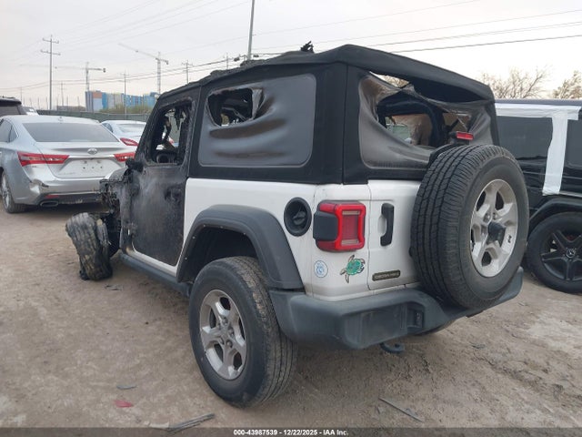 1C4GJXAG0MW766992 Jeep Wrangler Freedom 4x4