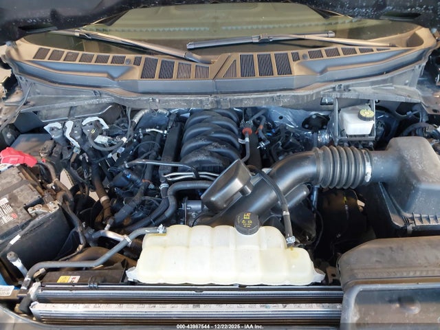 Ford F-150 Lariat 2024 1FTFW5L54RFA52688 Image 10