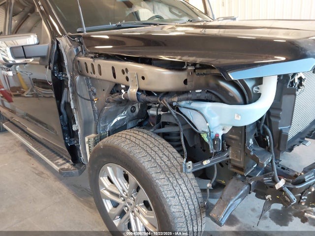Ford F-150 Lariat 2024 1FTFW5L54RFA52688 Image 17