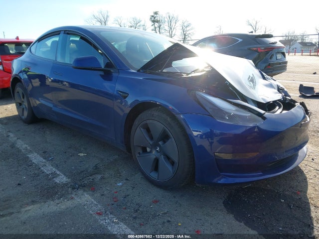 2023 TESLA MODEL 3 5YJ3E1EAXPF476600 Photo 0