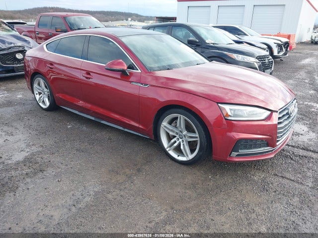 43987639 :رقم المزاد ، WAUENCF50JA010225 vin ، 2018 Audi A5 2.0t Premium مزاد بيع