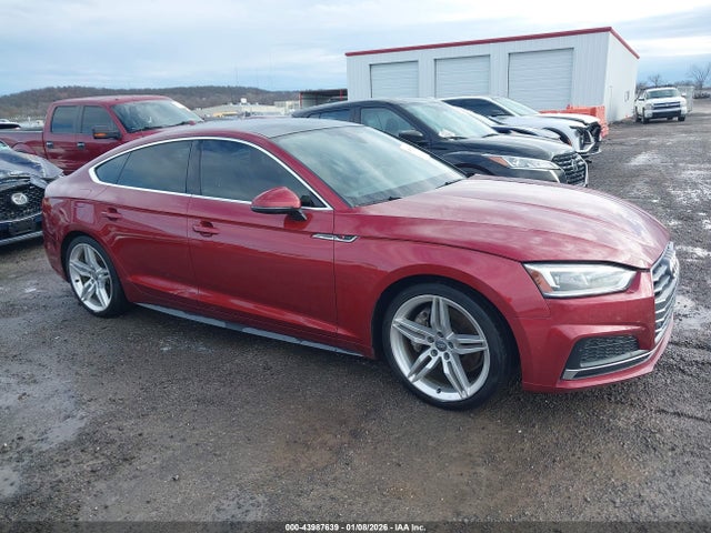 43987639 :رقم المزاد ، WAUENCF50JA010225 vin ، 2018 Audi A5 2.0t Premium مزاد بيع
