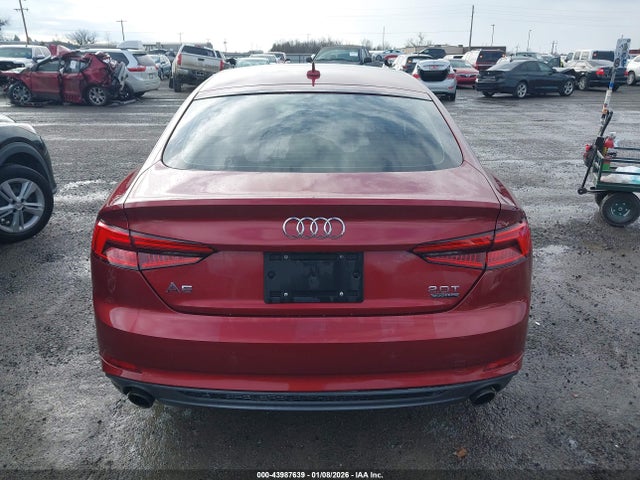 43987639 :رقم المزاد ، WAUENCF50JA010225 vin ، 2018 Audi A5 2.0t Premium مزاد بيع