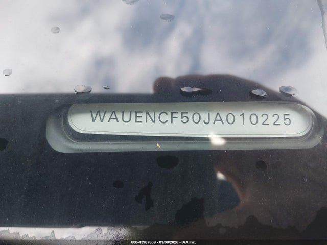43987639 :رقم المزاد ، WAUENCF50JA010225 vin ، 2018 Audi A5 2.0t Premium مزاد بيع