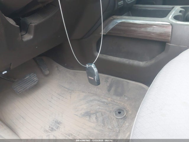 1GC1YNEY3MF284168 Chevrolet Silverado 2500hd 4wd Standard Bed Lt