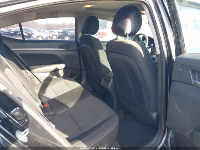 2018 HYUNDAI ELANTRA 5NPD84LF3JH262598 Photo 7