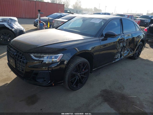 2023 AUDI S8 WAULSAF80PN003047 Photo 1