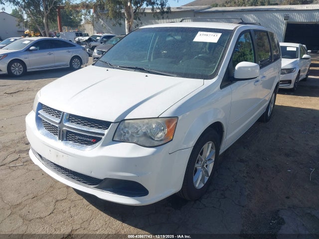 2C4RDGCG9FR556674 Dodge Grand Caravan