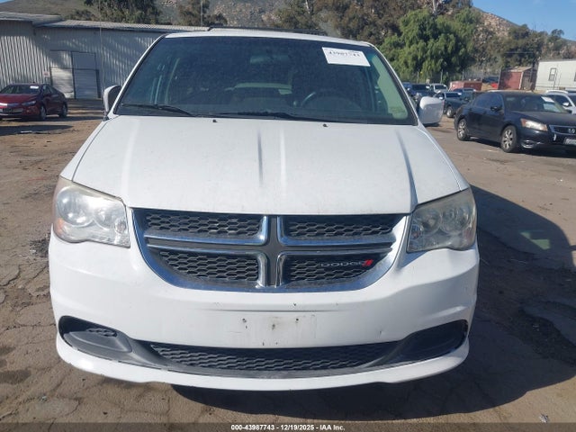 2C4RDGCG9FR556674 Dodge Grand Caravan