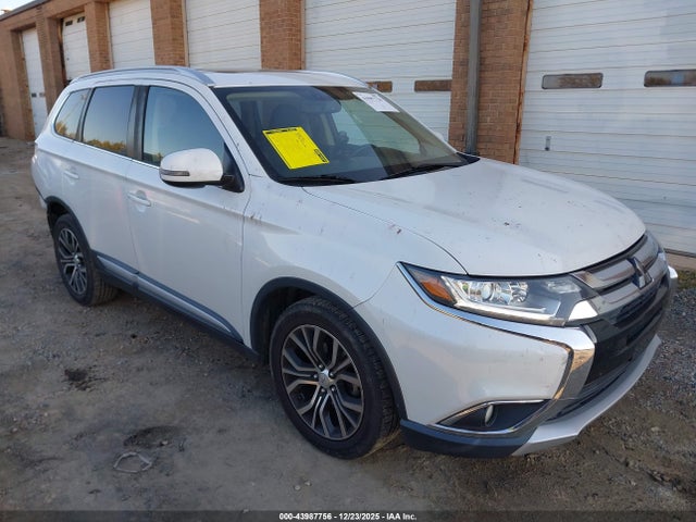 2017 MITSUBISHI OUTLANDER JA4AD3A34HZ016514 Photo 0