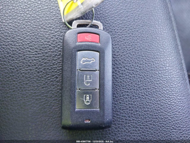 2017 MITSUBISHI OUTLANDER JA4AD3A34HZ016514 Photo 10