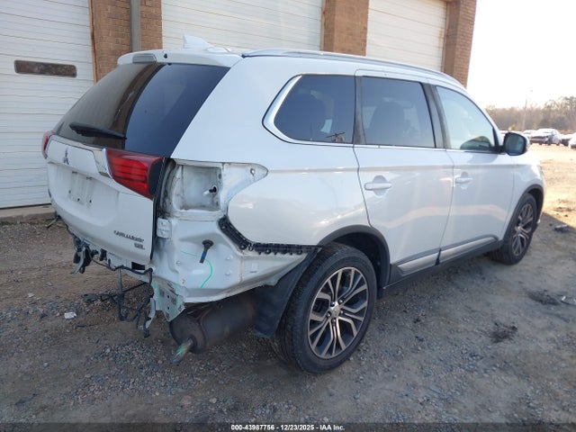 2017 MITSUBISHI OUTLANDER JA4AD3A34HZ016514 Photo 3