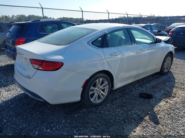 2015 CHRYSLER 200 1C3CCCAB6FN652577 Photo 3
