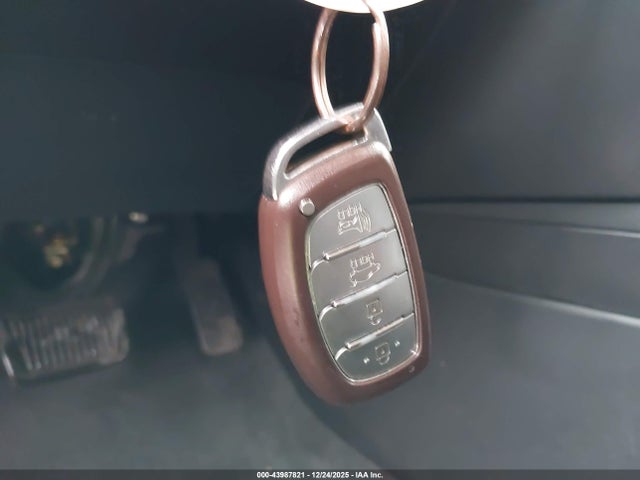 5NPD84LF3KH423310 Hyundai Elantra Value Edition