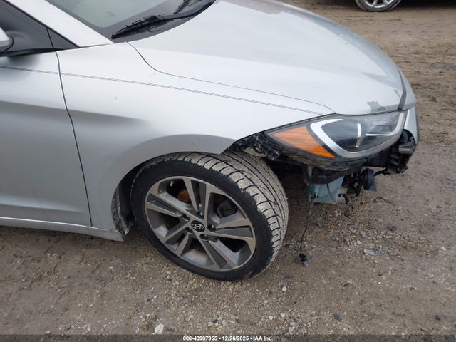 Aukcja sprzedaży 2017 Hyundai Elantra Limited, vin: 5NPD84LF2HH129762, numer aukcji: 43987955