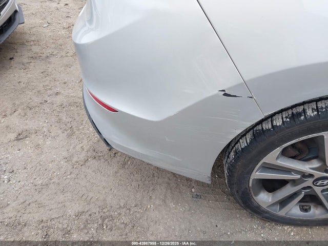 Aukcja sprzedaży 2017 Hyundai Elantra Limited, vin: 5NPD84LF2HH129762, numer aukcji: 43987955