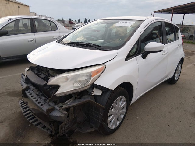 Nissan Versa Note S (sr)/s Plus/sl/sr/sv 2015 3N1CE2CPXFL400228 Image 2