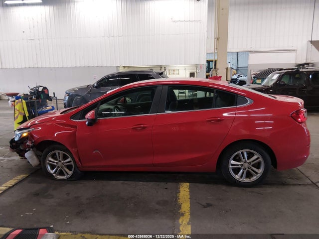 1G1BE5SM2J7241311 Chevrolet Cruze Lt Auto