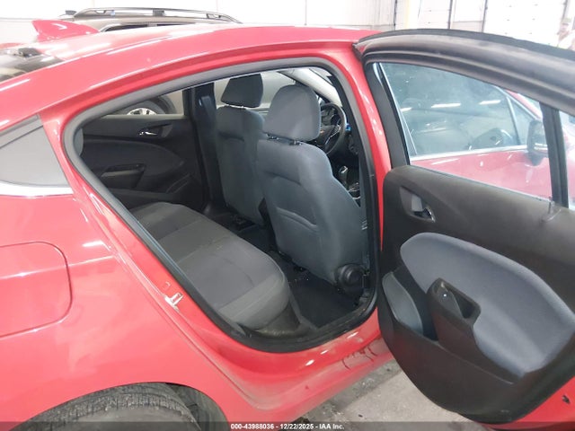 1G1BE5SM2J7241311 Chevrolet Cruze Lt Auto