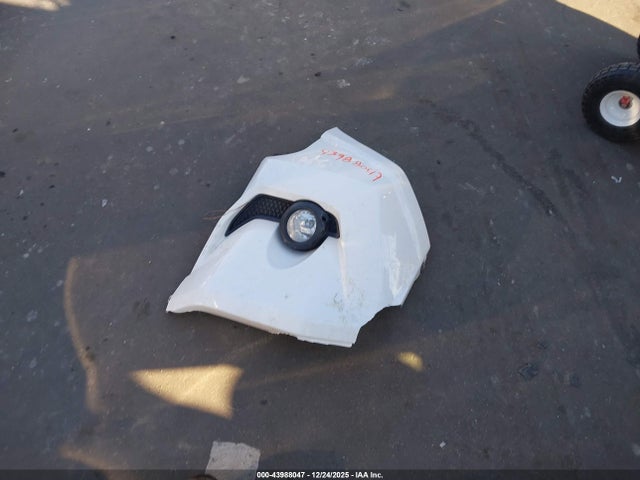 43988047 :رقم المزاد ، JTEZU5JR3J5177650 vin ، 2018 Toyota 4runner Sr5 مزاد بيع