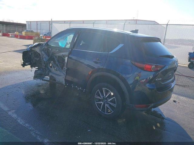 Продаж на аукціоні авто 2018 Mazda Cx-5 Touring, vin: JM3KFACM2J1429851, номер лоту: 43988067