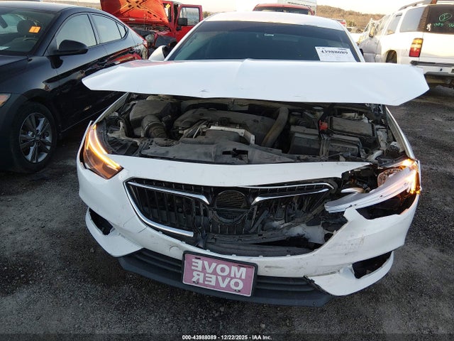 2018 Buick Regal Sportback Preferred მანქანა იყიდება აუქციონზე, vin: W04GL6SX7J1130592, აუქციონის ნომერი: 43988089