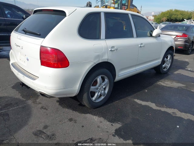2005 PORSCHE CAYENNE WP1AB29P15LA64031 Photo 3
