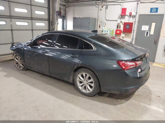 2019 CHEVROLET MALIBU 1G1ZD5ST2KF194412 Photo 2