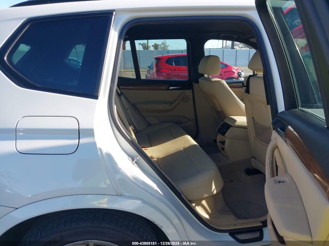 5UXWX9C5XE0D27774 BMW X3 Xdrive28i