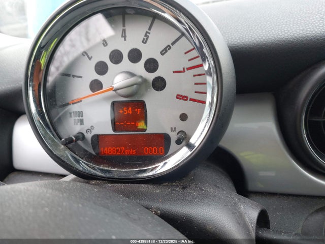 2007 MINI COOPER S WMWMF73557TL88509 Photo 6