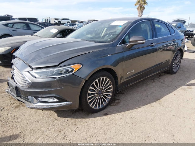 43988194 :رقم المزاد ، 3FA6P0LU6HR398885 vin ، 2017 Ford Fusion Hybrid Se مزاد بيع