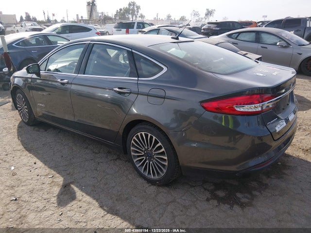 43988194 :رقم المزاد ، 3FA6P0LU6HR398885 vin ، 2017 Ford Fusion Hybrid Se مزاد بيع