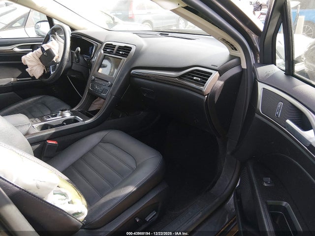 43988194 :رقم المزاد ، 3FA6P0LU6HR398885 vin ، 2017 Ford Fusion Hybrid Se مزاد بيع