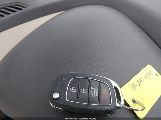 KM8SM4HFXHU206584 Hyundai Santa Fe Se