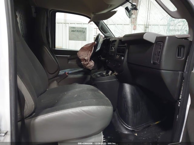 2023 Gmc Savana 2500 Work Van მანქანა იყიდება აუქციონზე, vin: 1GTW7AFP5P1158273, აუქციონის ნომერი: 43988306