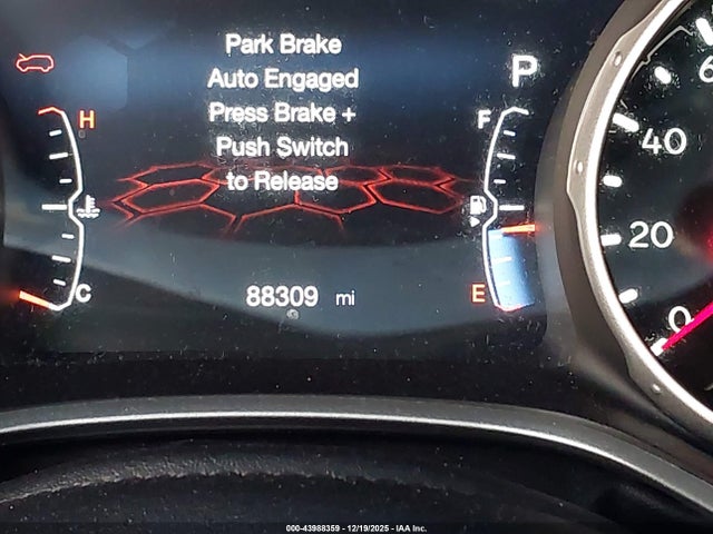 Jeep Compass Altitude 4x4 2021 3C4NJDBB5MT584591 Image 16