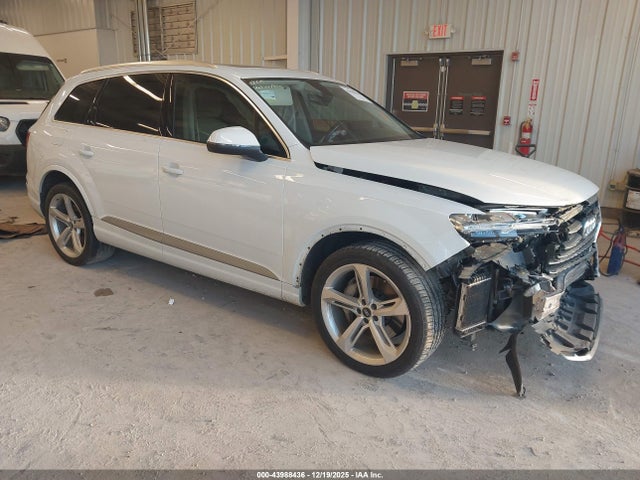 2019 AUDI Q7 WA1VAAF76KD003827 Photo 0