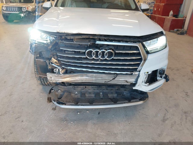 2019 AUDI Q7 WA1VAAF76KD003827 Photo 5