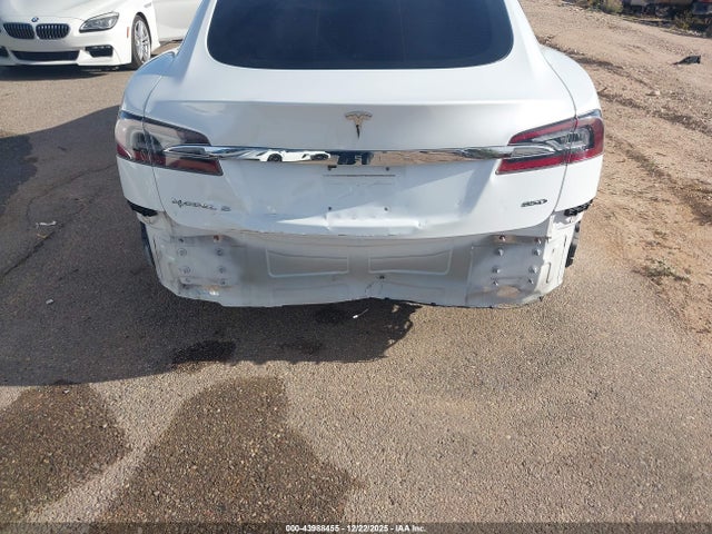 2015 TESLA MODEL S 5YJSA1H29FF086176 Photo 5