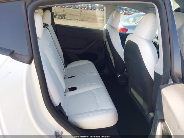 2023 TESLA MODEL Y 7SAYGDEE4PA148464 Photo 7
