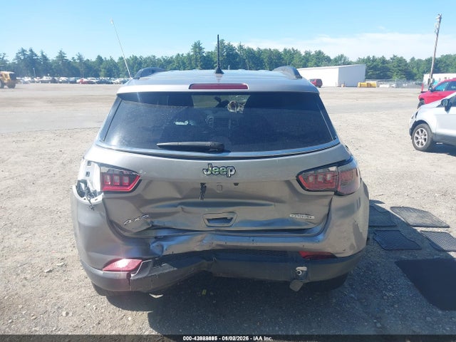 3C4NJDBB0KT741151 Jeep Compass Latitude 4x4