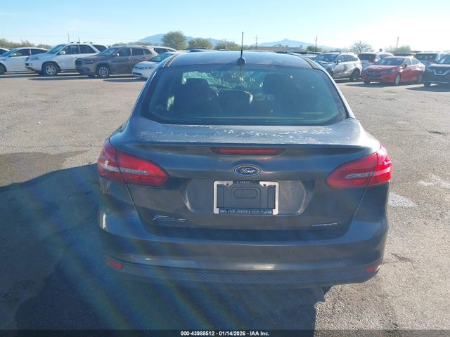 Ford FOCUS S 2016 1FADP3E27GL293869 Image 16