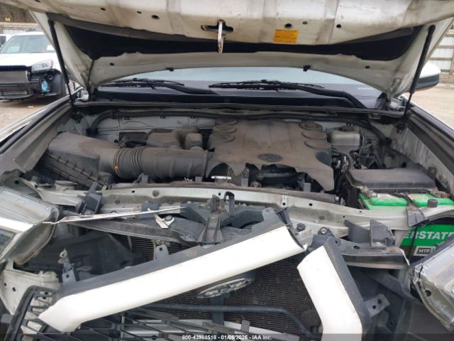 2015 TOYOTA 4RUNNER JTEBU5JR7F5239267 Photo 9