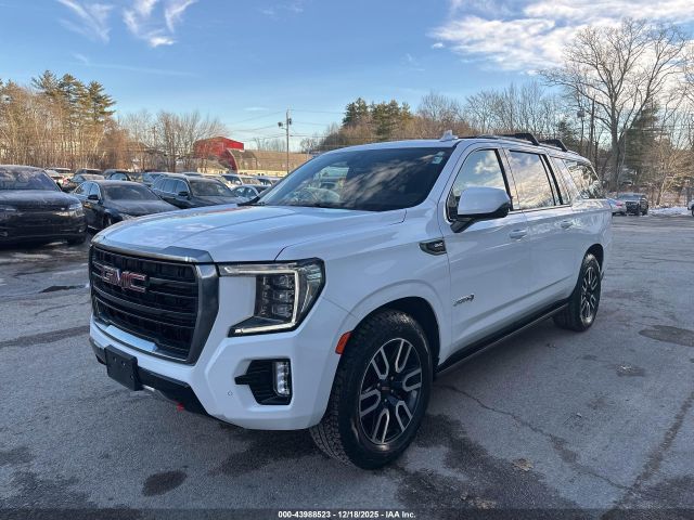 2021 GMC YUKON XL 1GKS2HKD0MR165246 Photo 1