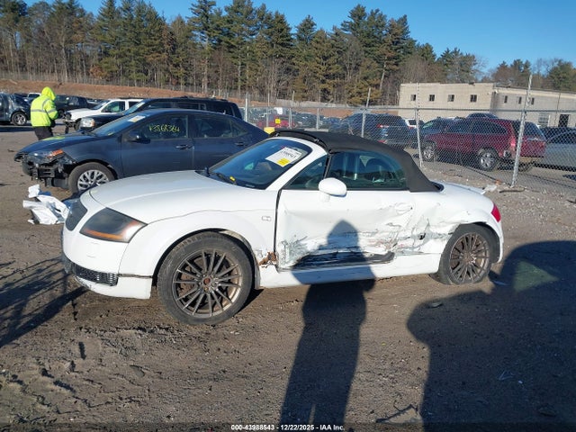 Продаж на аукціоні авто 2002 Audi Tt 1.8l, vin: TRUUT28N421006679, номер лоту: 43988543