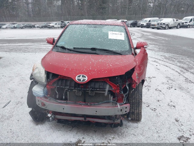 JTKKUPB46E1043256 Scion XD